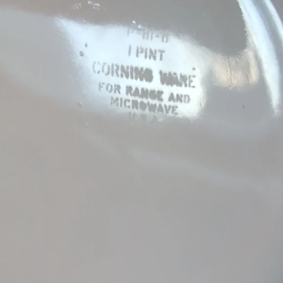 Corningware White and Blue Floral Saucepan with Lid - Picture 4 of 5